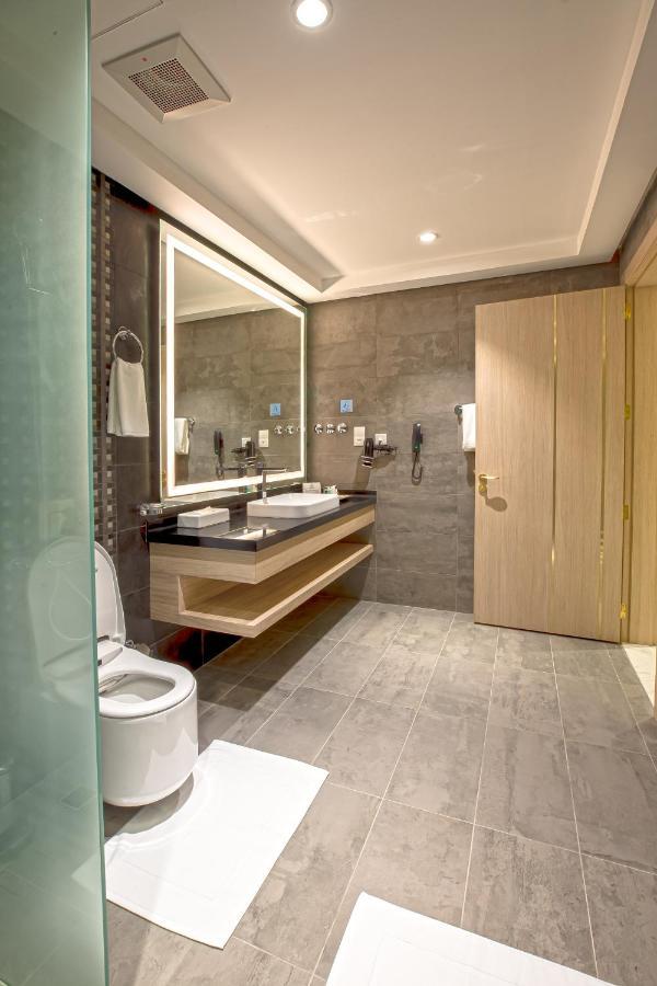 Green Park Hotel Doha Exterior foto